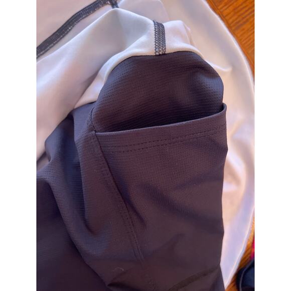 DONAJO pickle ball tennis SKORT
Size extra small - Picture 7 of 7